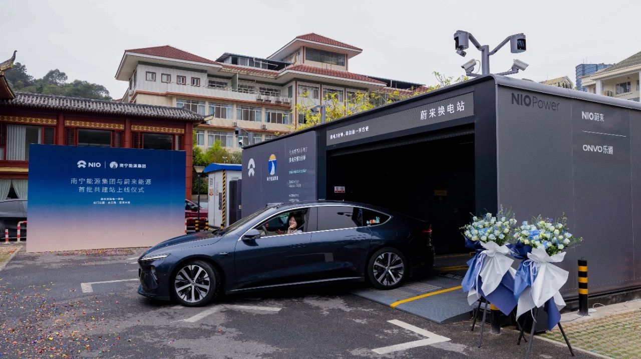 3分鐘換電 解決續(xù)航焦慮！南寧能源集團(tuán)首批換電站正式投運(yùn)